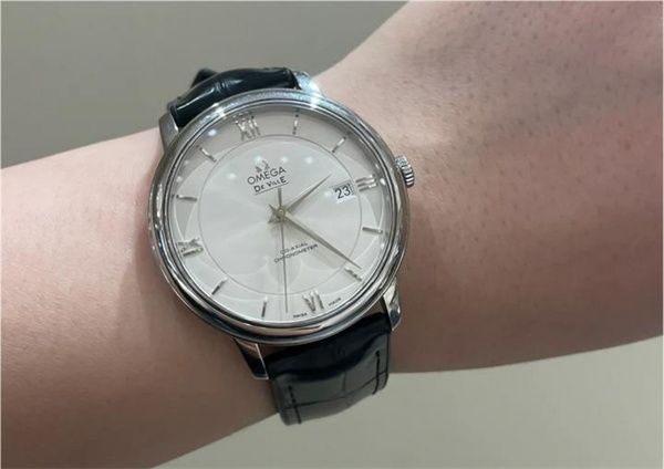 歐米茄腕表表殼破裂原因是啥（圖）