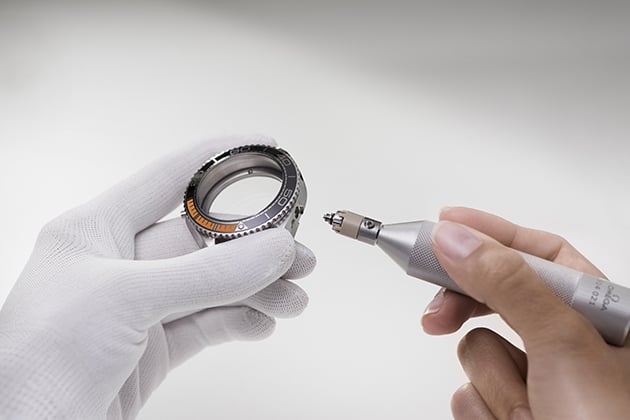 廣州歐米茄維修_歐米茄手表生銹處理（圖）