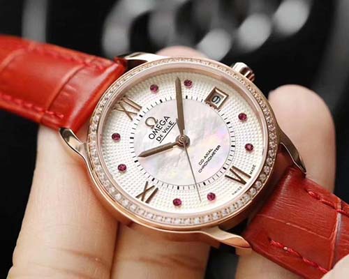 廣州歐米茄保養(yǎng)中心-歐米茄手表配戴的一些注意事項(xiàng)（圖）