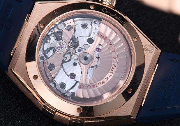 氣質(zhì)不凡的正裝金表品鑒歐米茄星座系列腕表（圖）