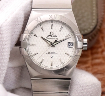 如何辨別歐米茄手表的真假？（辨別歐米茄手表真假的方法）（圖）