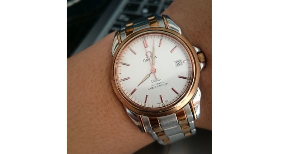 歐米茄手表進(jìn)水進(jìn)灰的維修方案（圖）