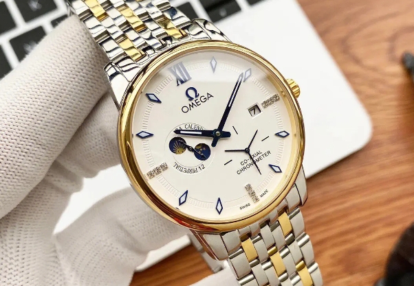 歐米茄金屬表帶煥新術(shù)：星辰色澤，如銀杏般閃耀（圖）